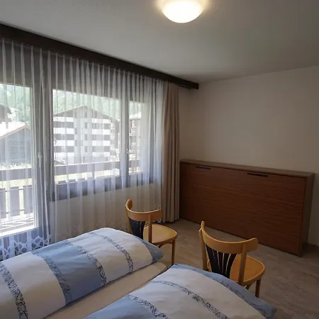 Апартаменты Haus Amor Зас-Фе